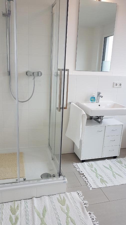 Privatzimmer Mit Balkon-Richtung Messe Hannover Bagian luar foto