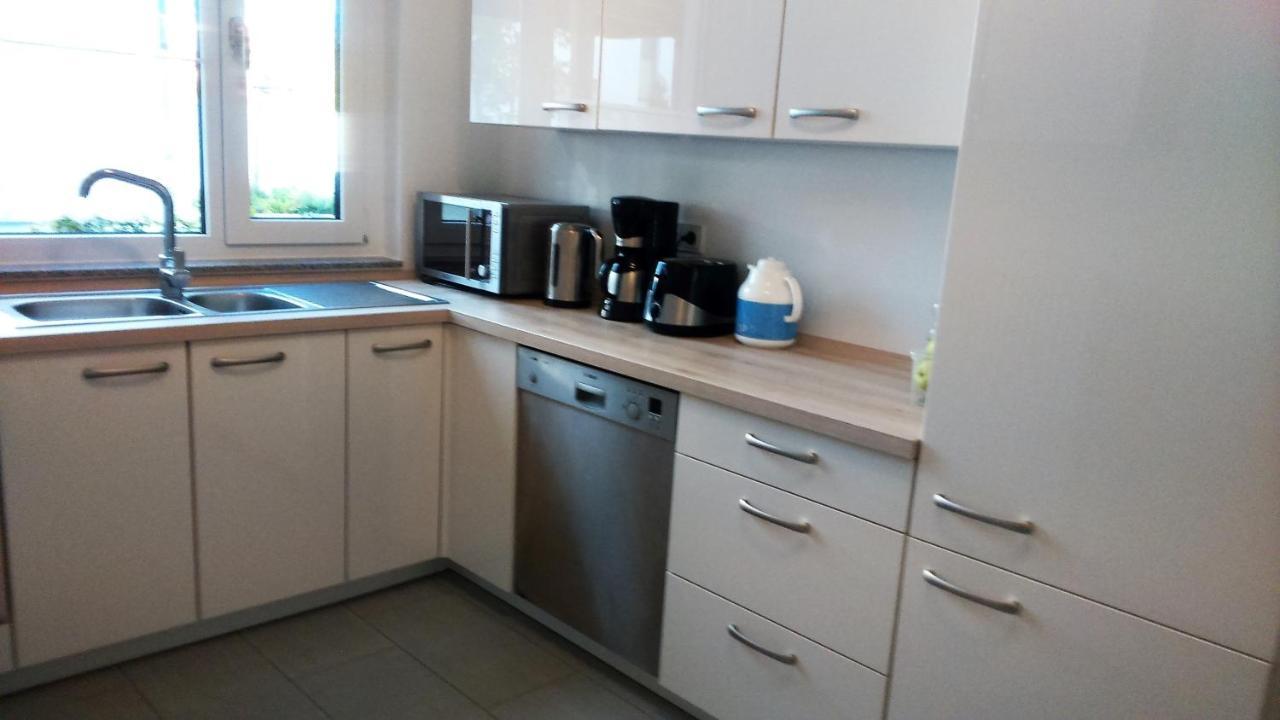 Privatzimmer Mit Balkon-Richtung Messe Hannover Bagian luar foto